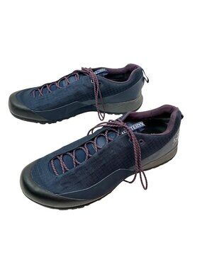 New Arc’Teryx Konseal FL Leather GTX Hiking Trail Shoes Womens 10 Navy Purple Or